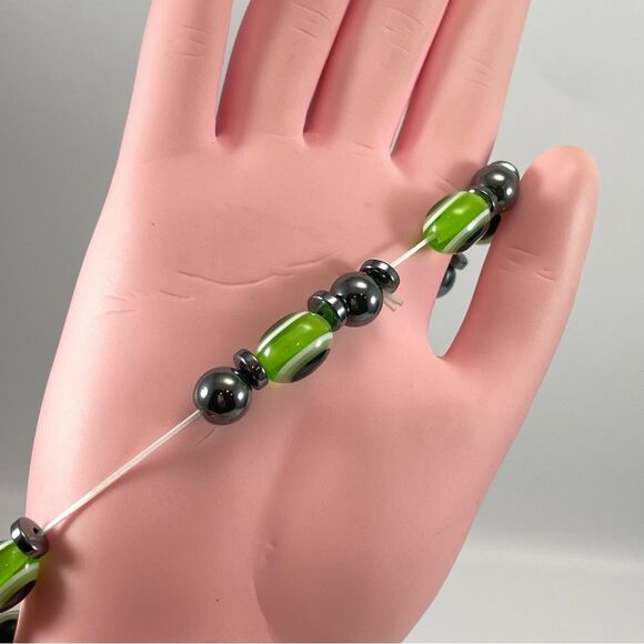 Turkish Lucky Evil Eye Magnetic Hematite Stretch Bracelet Green Black Boho - Picture 4 of 5